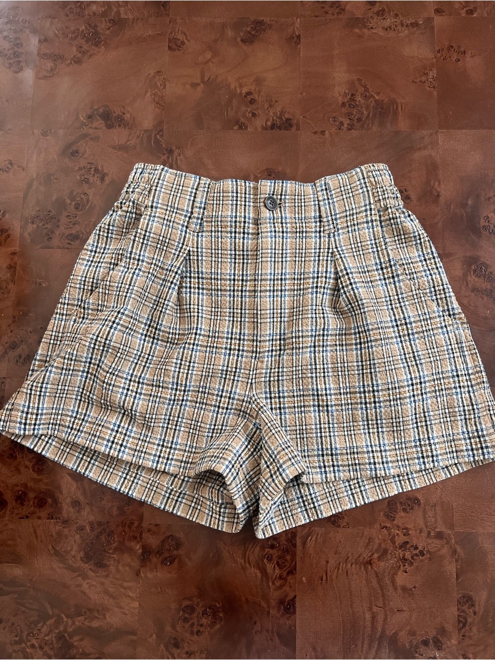 Madewell High-Waist Plaid Shorts in Tan and Blue